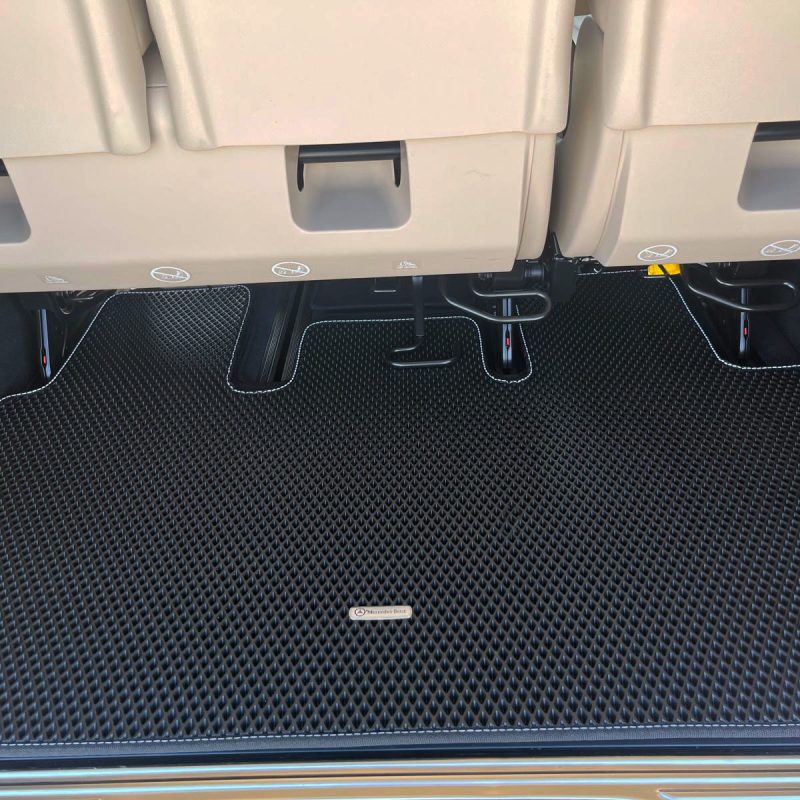 Vloermat_achterbak_2_Mercedes bus
